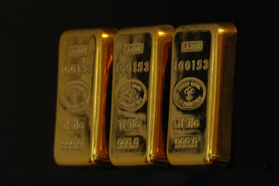 investing in gold instead of stocks